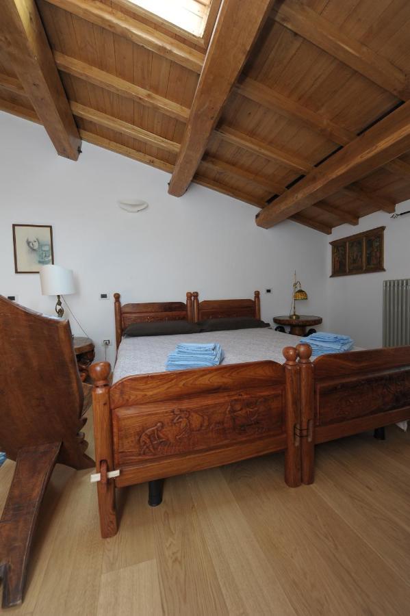 B&B Bone Novelle Dimora Storica Palazzo Zuzi L'Aquila Exterior photo