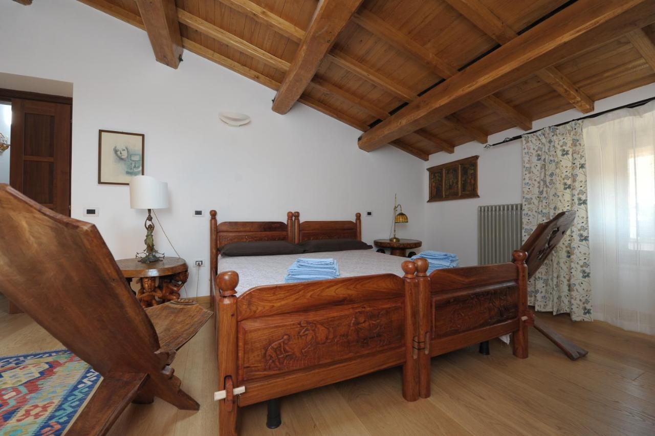 B&B Bone Novelle Dimora Storica Palazzo Zuzi L'Aquila Exterior photo