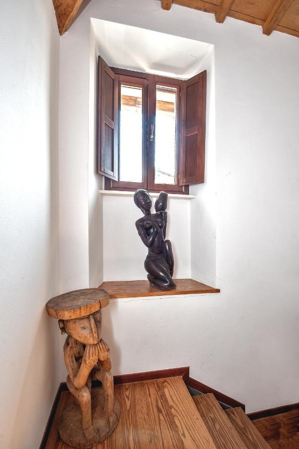 B&B Bone Novelle Dimora Storica Palazzo Zuzi L'Aquila Exterior photo