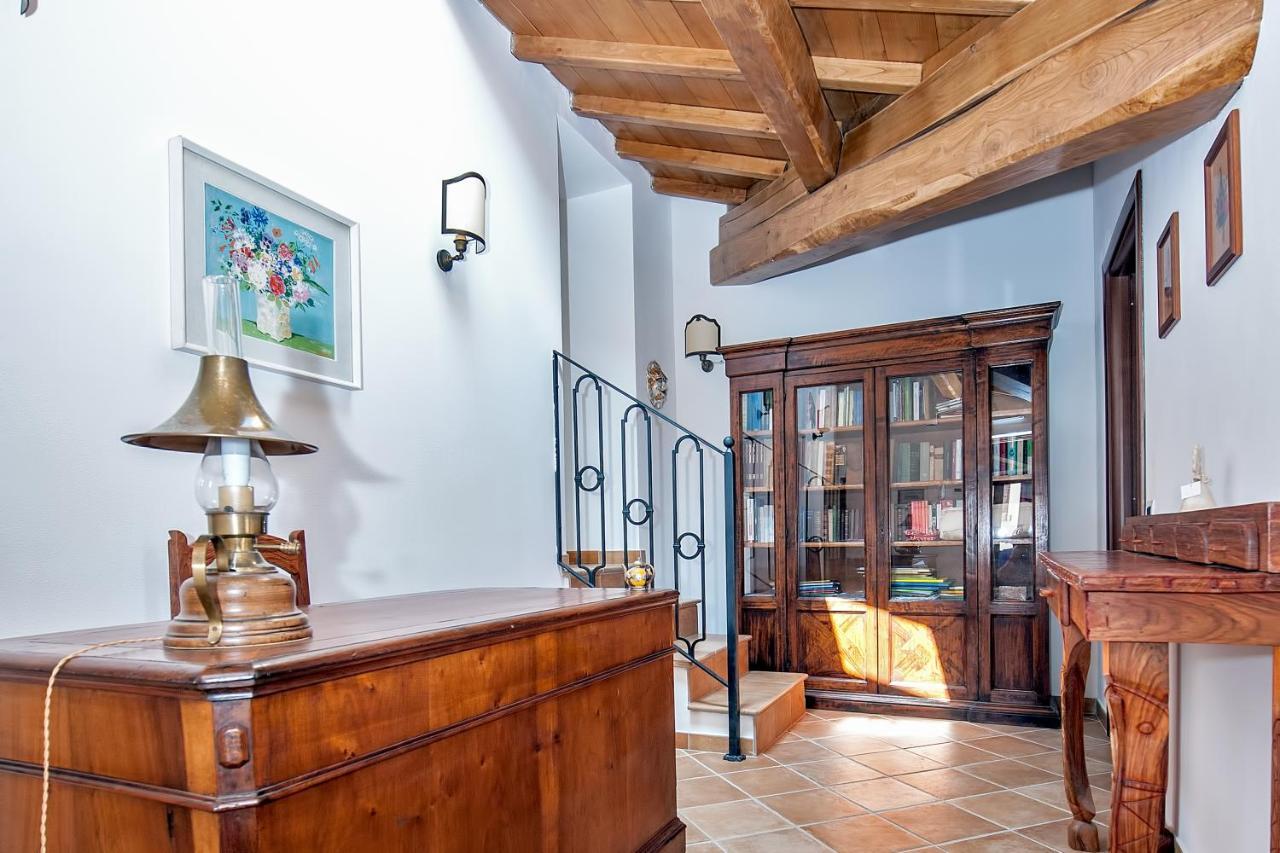 B&B Bone Novelle Dimora Storica Palazzo Zuzi L'Aquila Exterior photo